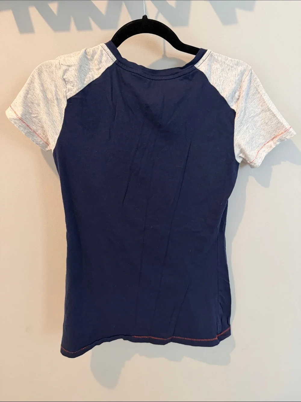 Nike Houston Astros Navy V-Neck Tee with Gray Raglan Sleeves